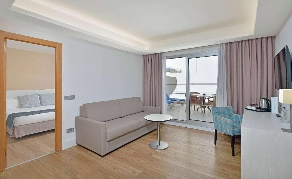 Апартаменти Sol Don Pedro 4*