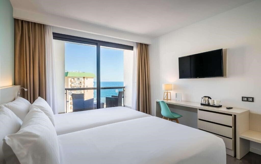 Картинка Occidental Fuengirola 4*