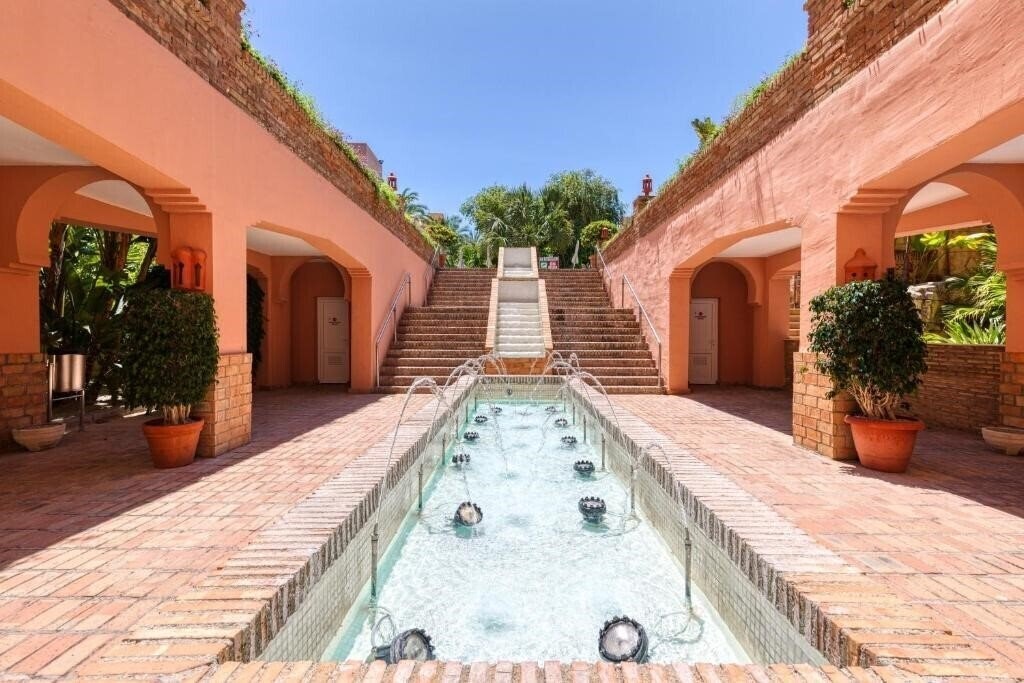 Апартаменты Playacalida 4*