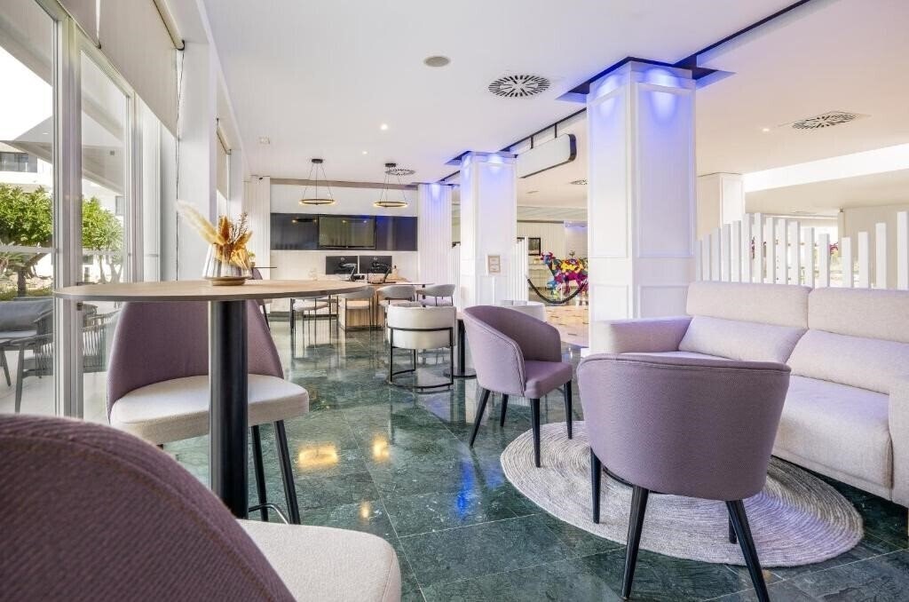 Вид Ocean House Costa Del Sol 4*