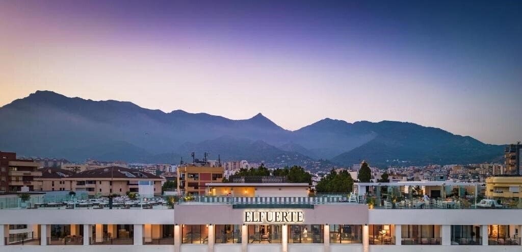 Апартаменти Fuerte Marbella 5*