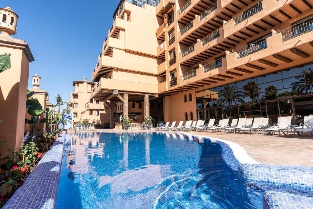Апартаменти Globales Paraiso Beach 4*