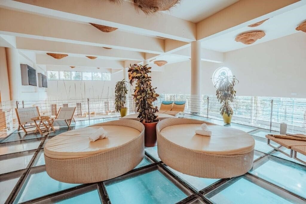 Панорама Higueron Curio Collection By Hilton (ex. Doubletree By Hilton Resort & Spa Reserva Higueron) 5*