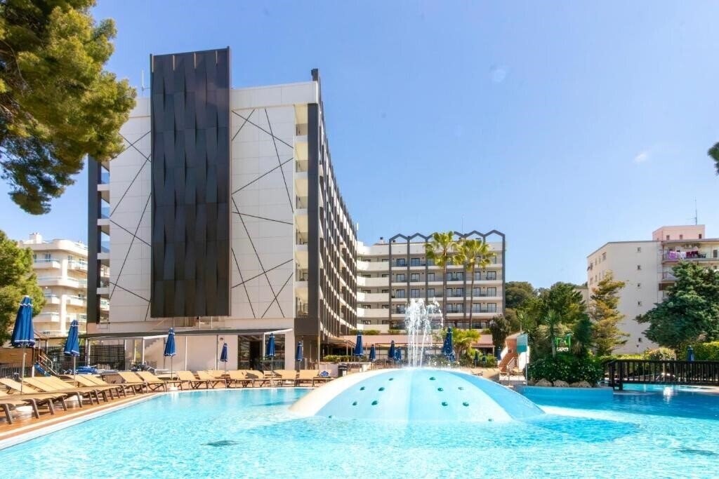 Апартаменти Golden Avenida Suites 3*