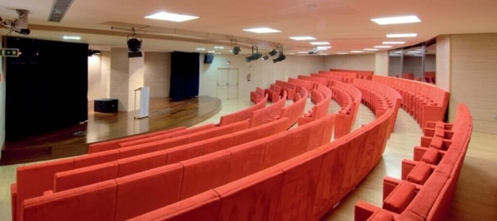 Территория Les Oliveres Beach Resort 4*