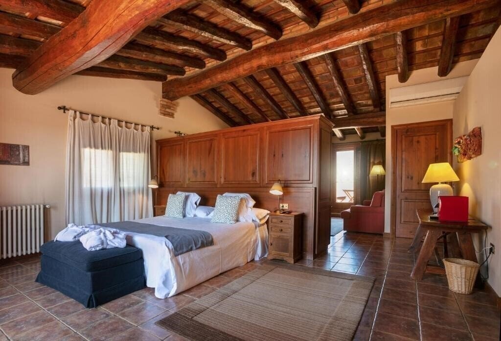 Апартаменти Hotel Hostal sport 4*