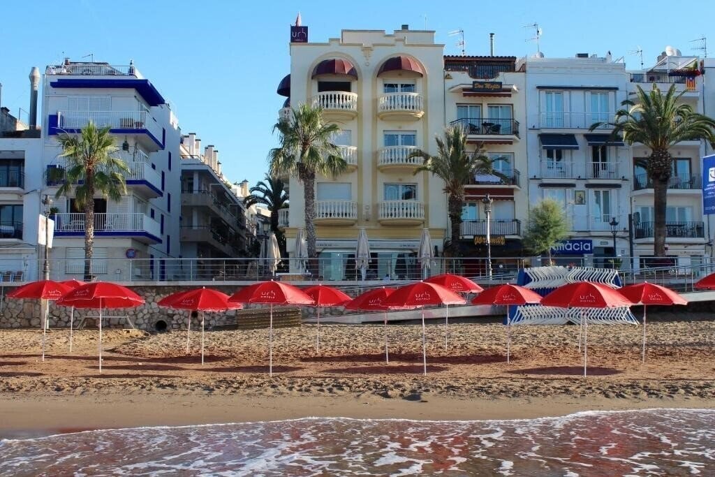 Територія San Sebastian Playa Hotel 4*