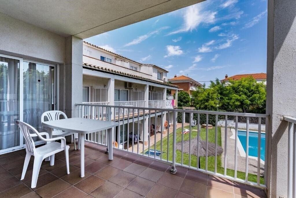 Територія Apartments Sunway Tara 2*