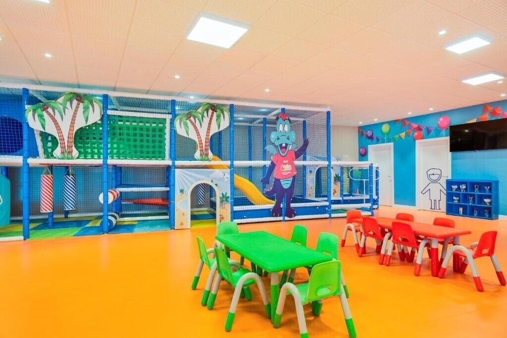 Територія Best Complejo Negresco 4*