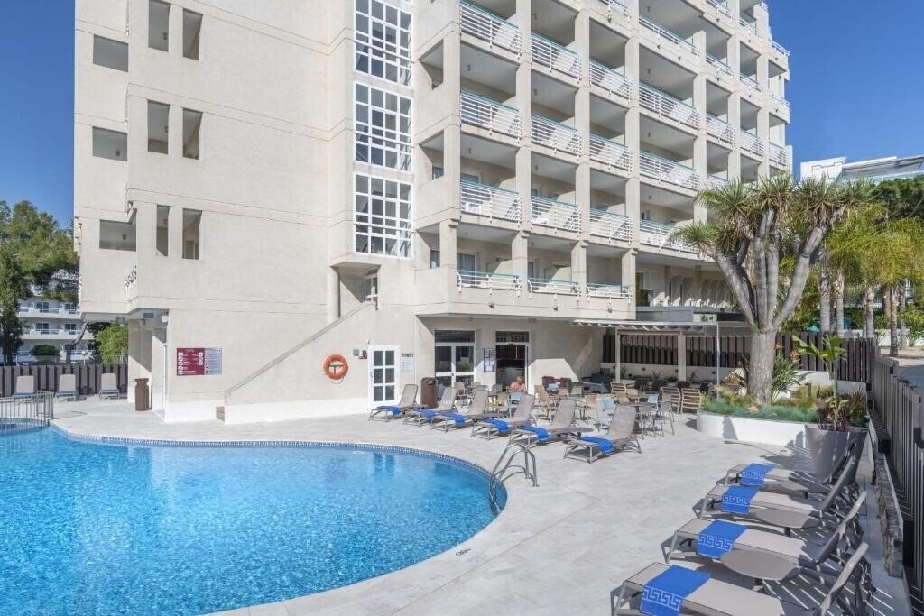 Отель Golden Acqua 4*