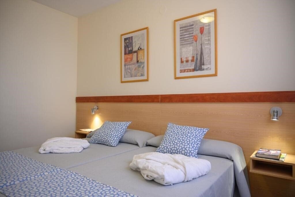 Вид Albatros Family (ex. Albatros Apartaments Salou) 3*