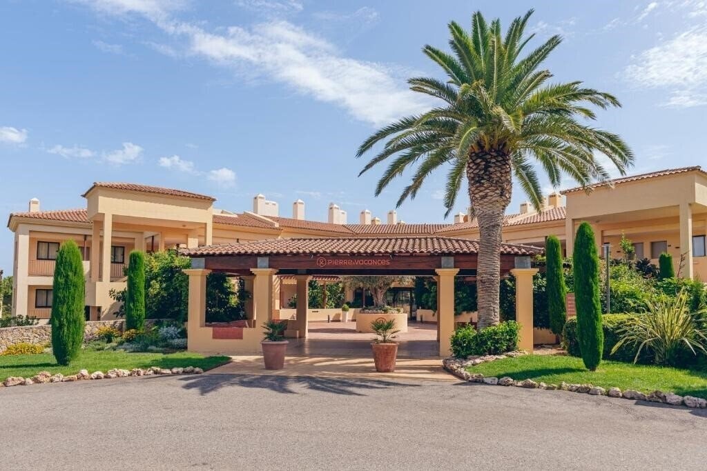 Апартаменты Village Bonavista De Bonmont by Pierre & Vacances 3*