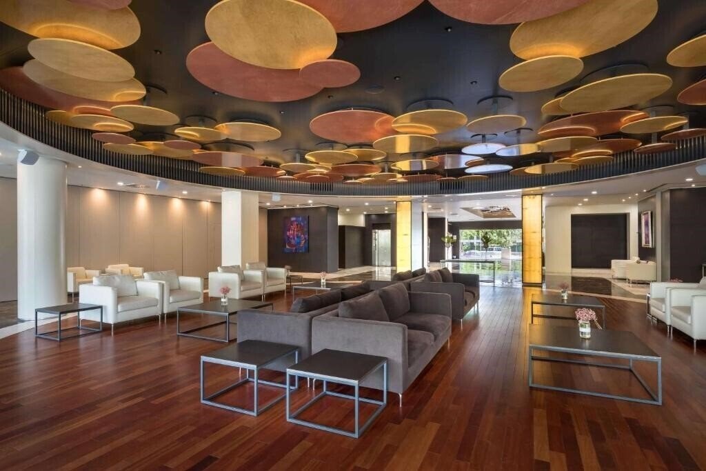 Панорама Silken 7 Coronas 4*