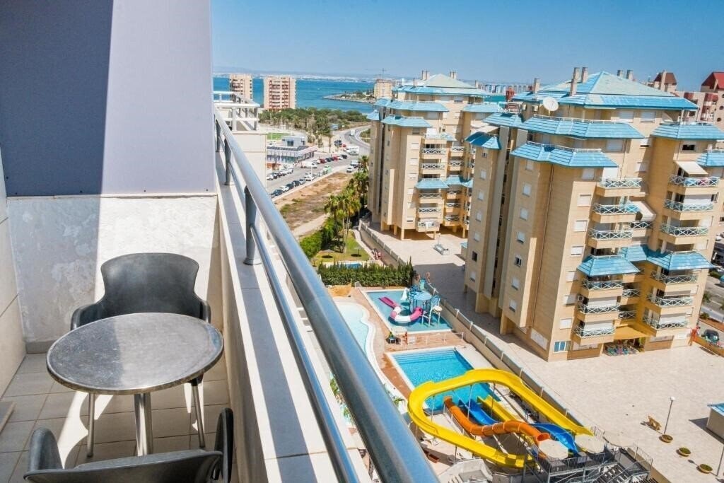 Вид 4us La Manga Vip 4*