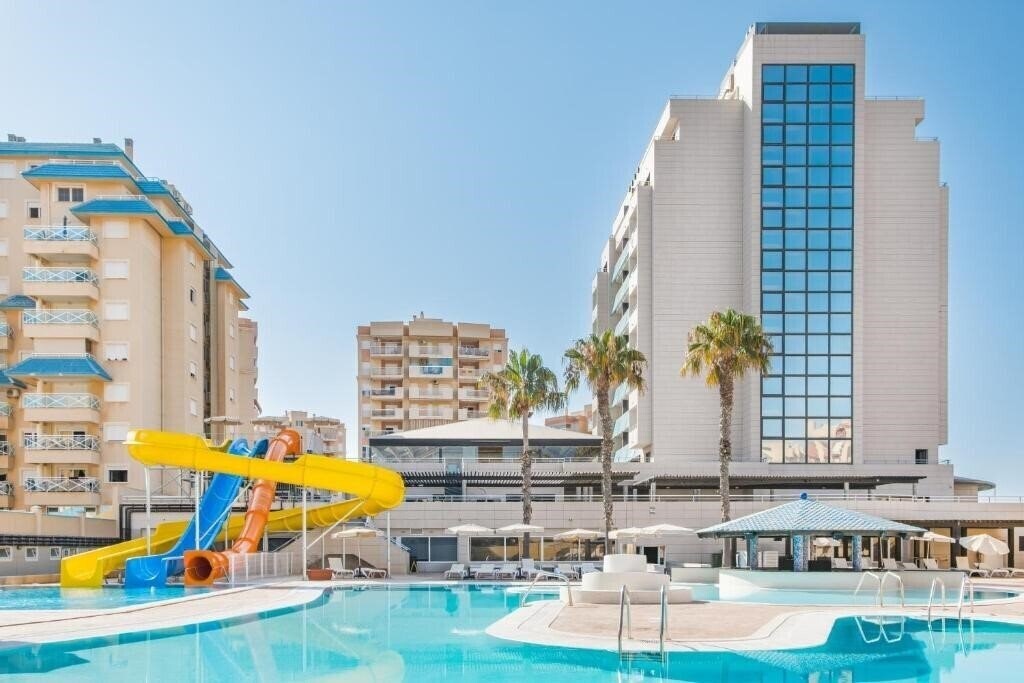 Территория 4us La Manga Vip 4*