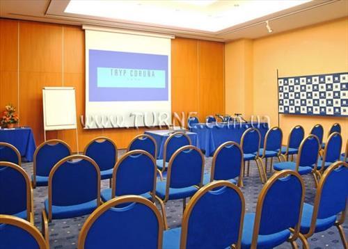 Отель Exe Coruna (ex. Tryp Coruna) 4*