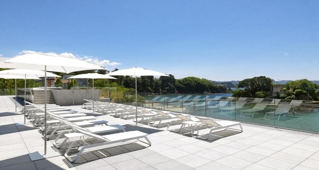 Панорама Hotel Noa Boutique 4*