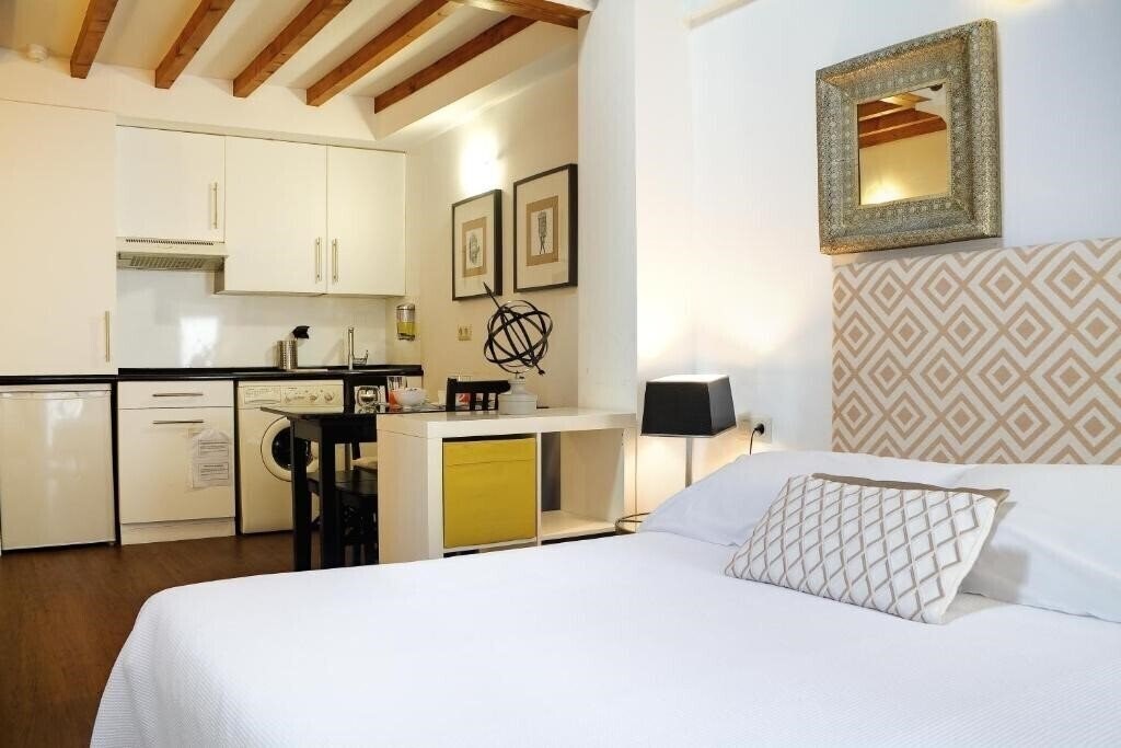 Изображение Apartamentos Oca Casas Reales 3*