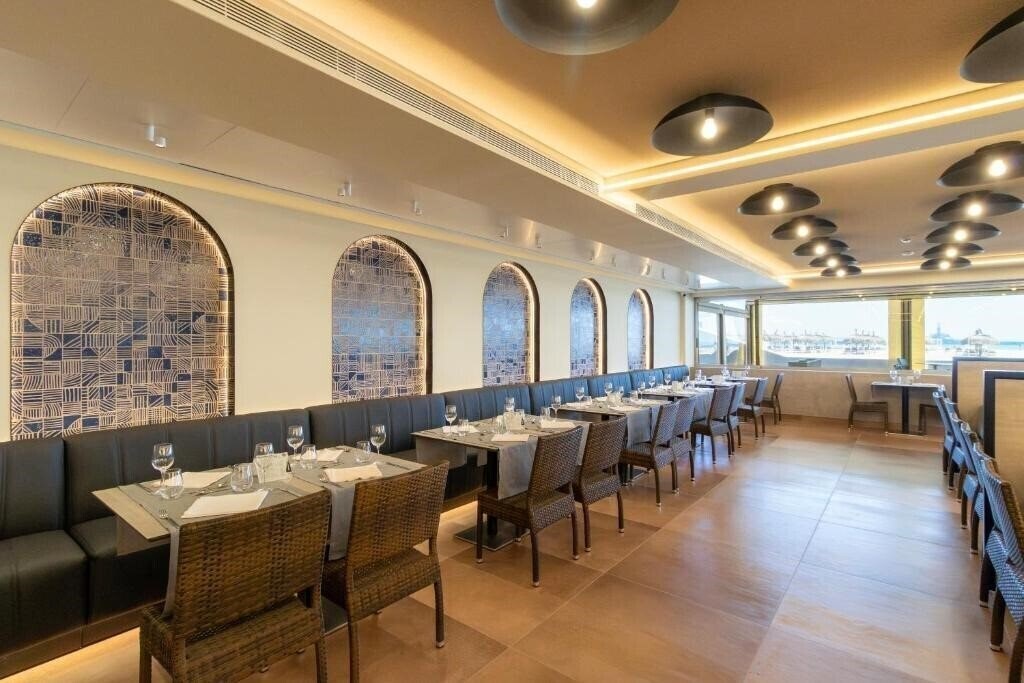 Территория Golden Donaire Beach 4*