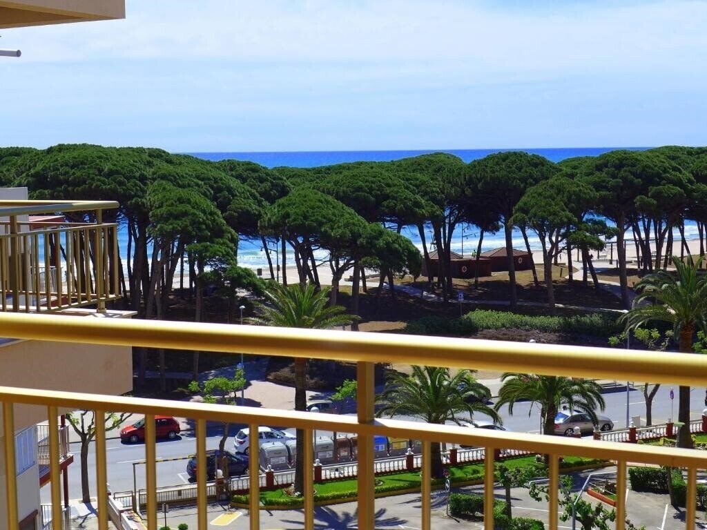 Панорама Apartaments Cye 5 Rentalmar - Bri 3*