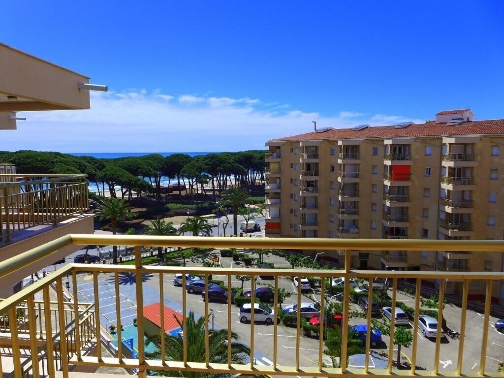 Апартаменты Apartaments Cye 5 Rentalmar - Bri 3*