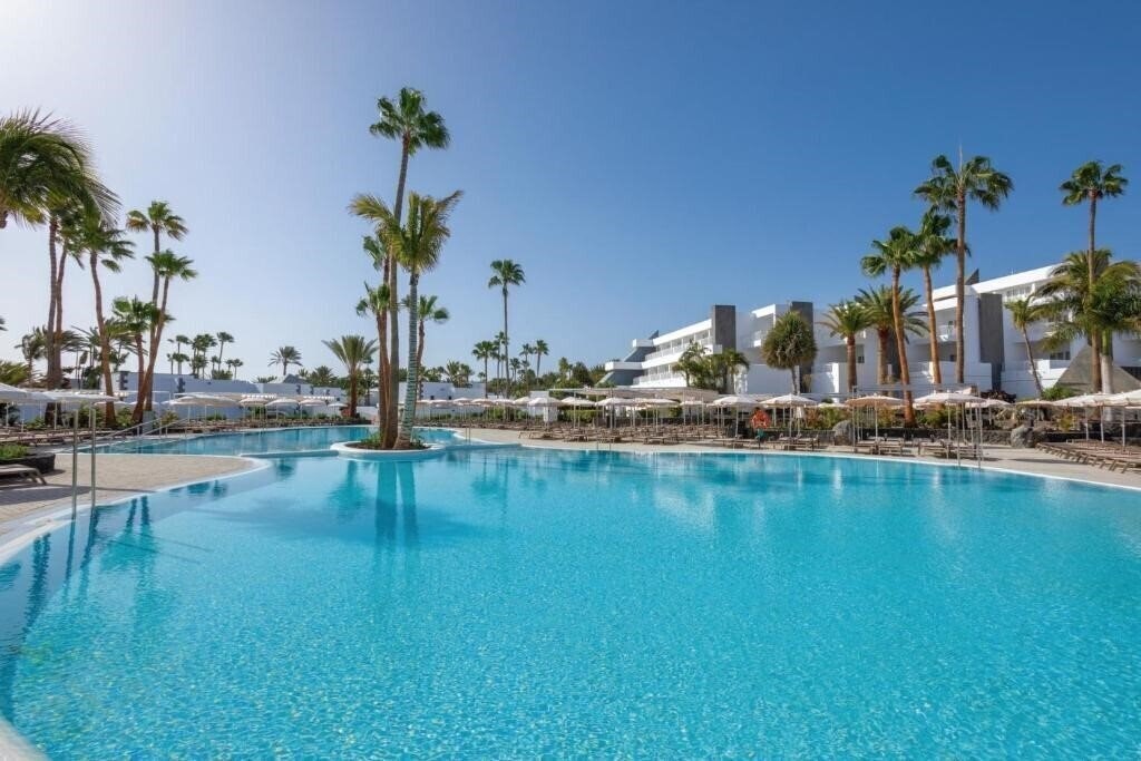 Апартаменты Riu Paraiso Lanzarote Resort 4*
