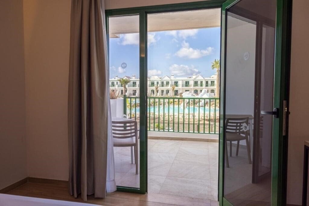 Вид Mynd Yaiza 4*