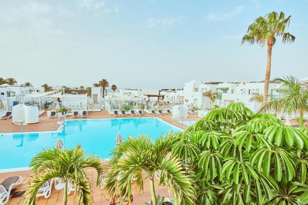 Апартаменты Gloria Izaro Club 4*