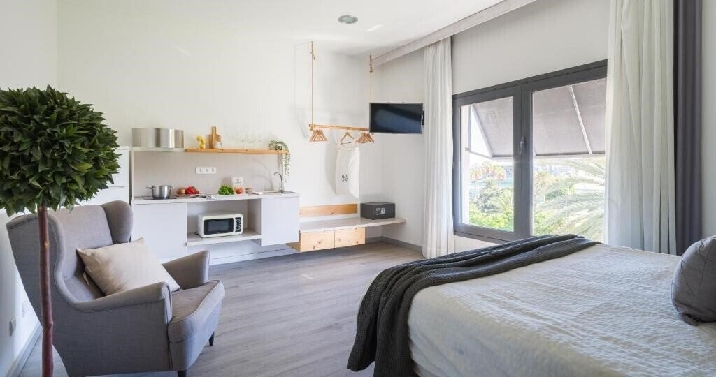 Территория Tusity Catalina 3*