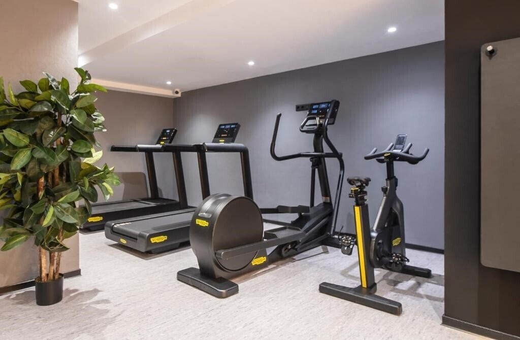 Территория Hotel Puerto de la Luz by Pierre & Vacances (ex. Sercotel Puerto de la Luz) 3*