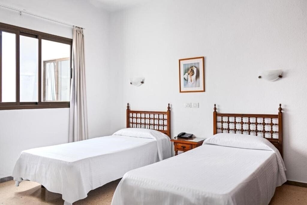 Панорама Valencia 3*