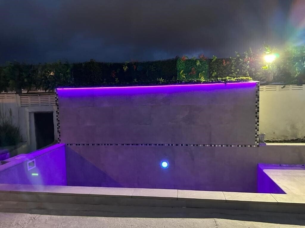 Вид Valtisya House Pool & Airport 3*