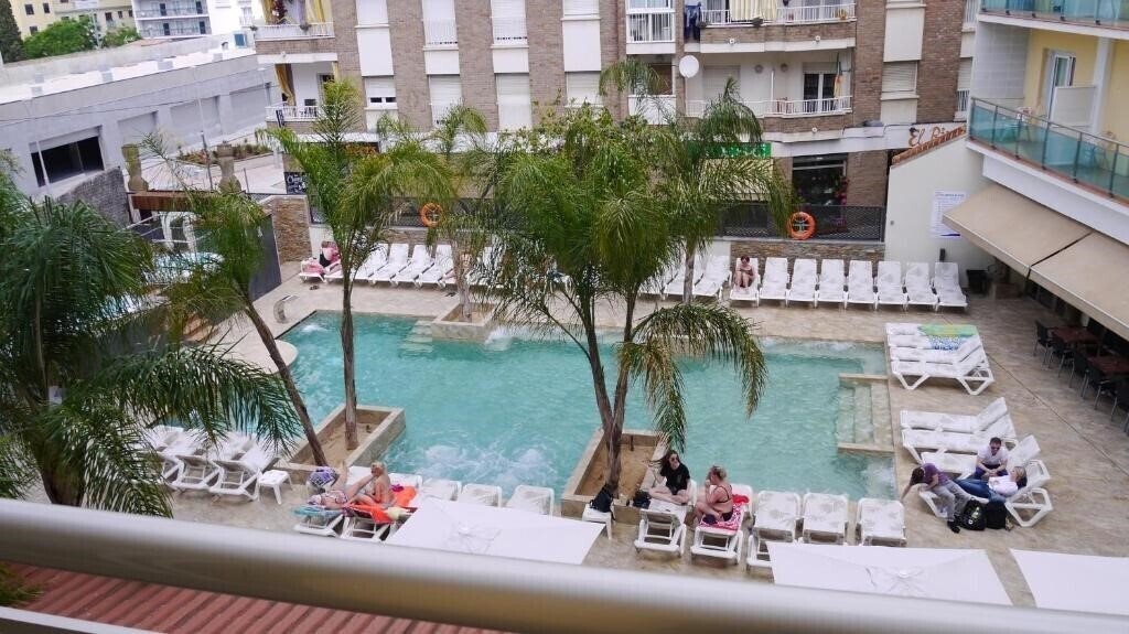 Панорама La Palmera 3*