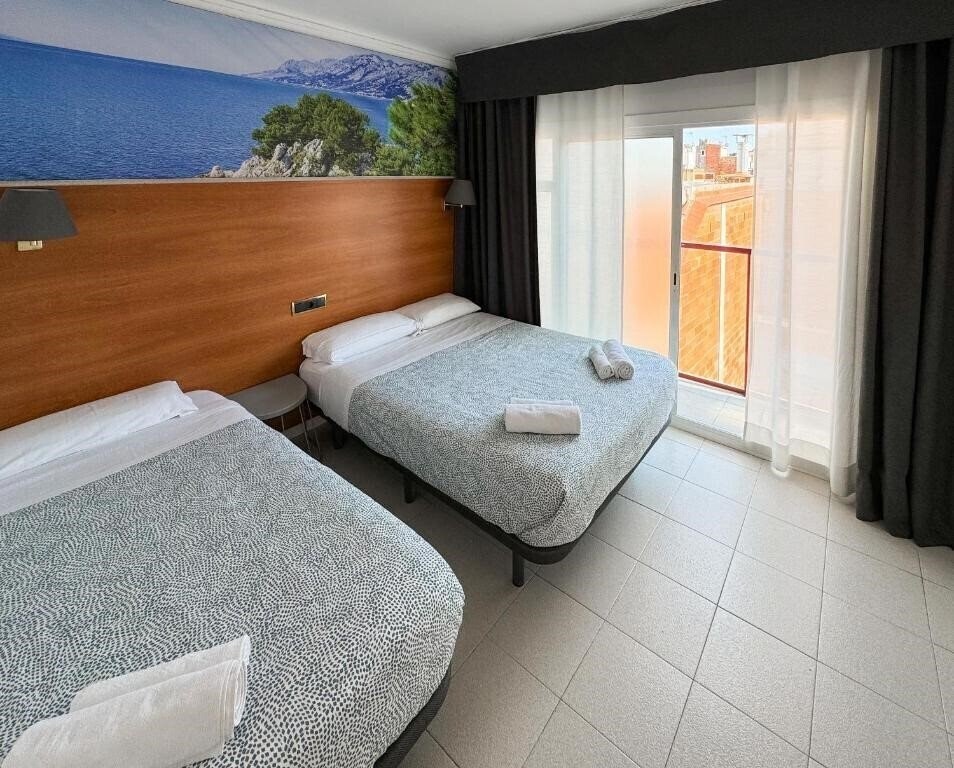 Апартаменти Maremagnum Lloret Hotel 2*