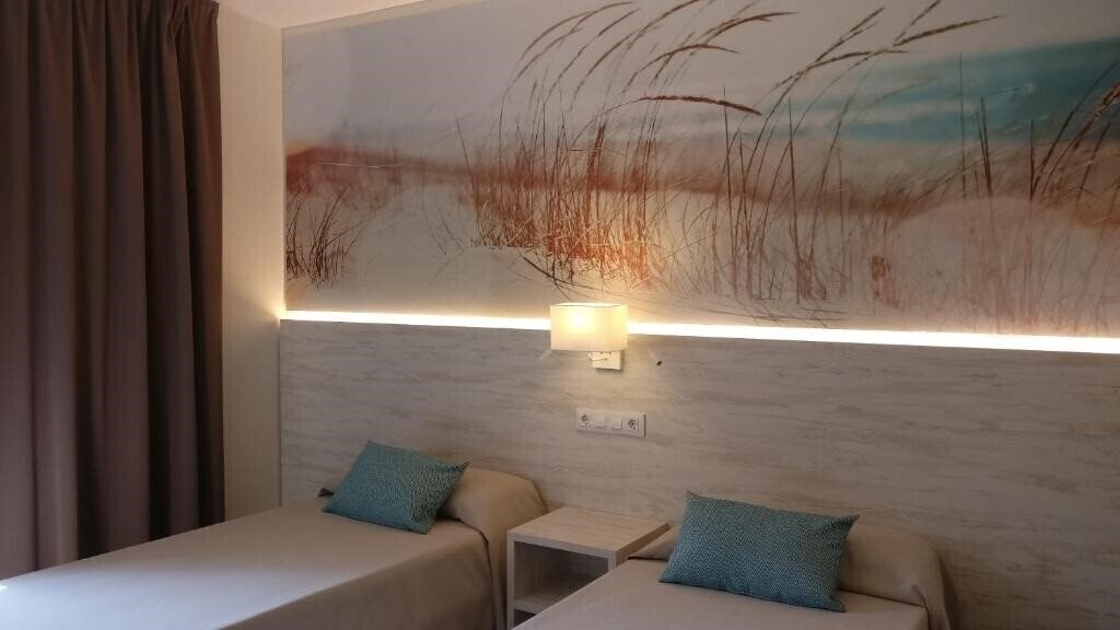 Панорама Las Mariposas Apartments 2*