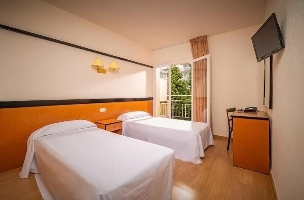 Апартаменти The B&B Hotel Boutique Can Colom 3*