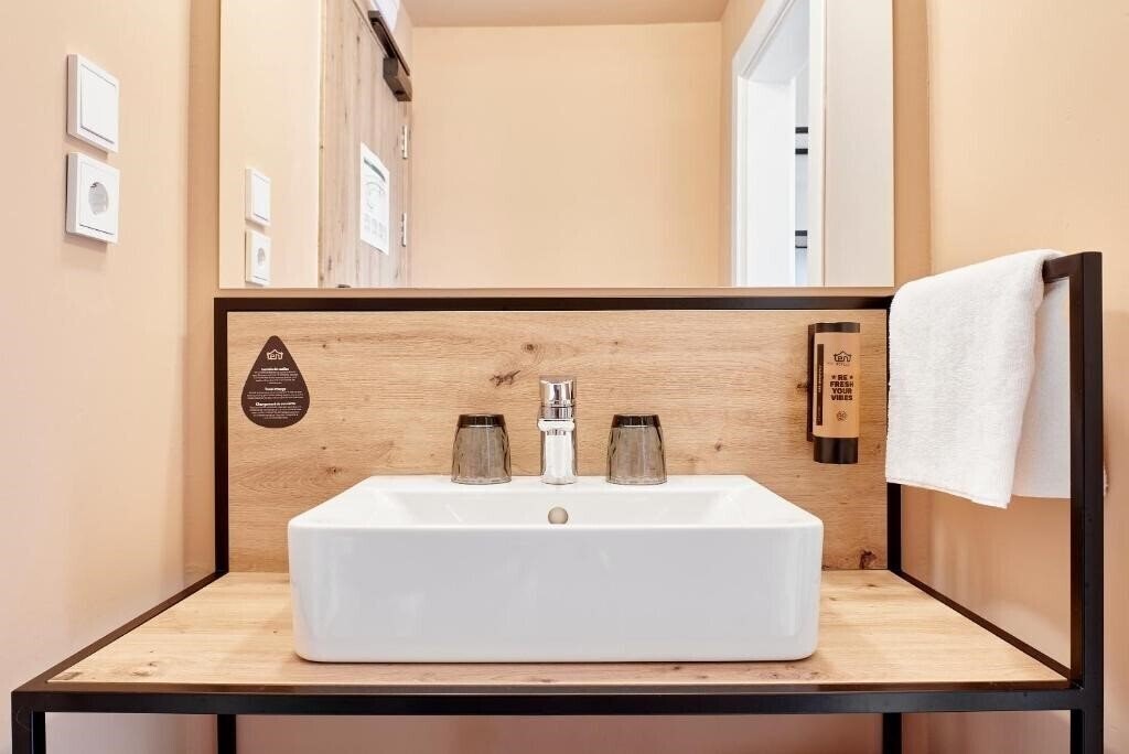 Апартаменти Tent Lloret De Mar 2*