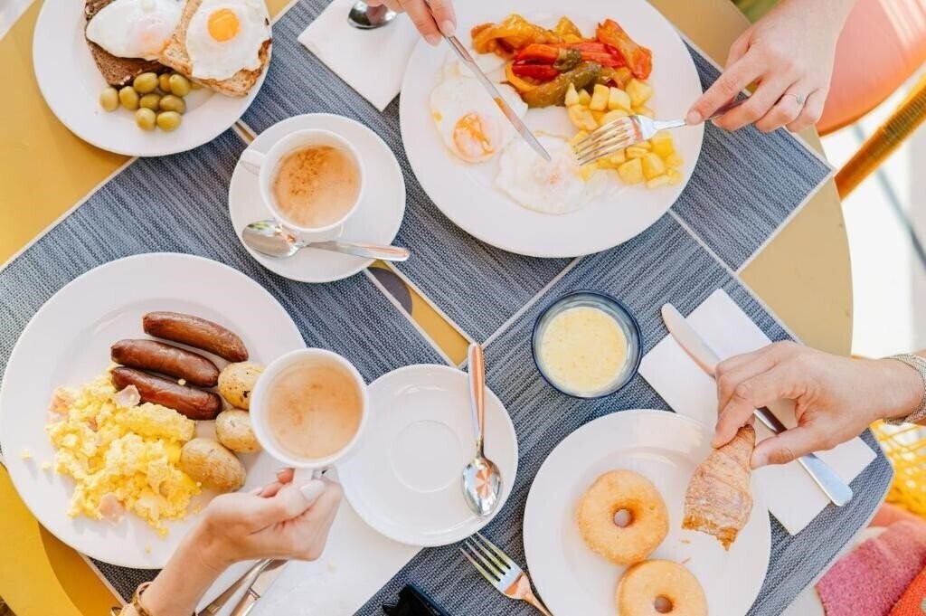 Територія Tent Lloret De Mar 2*