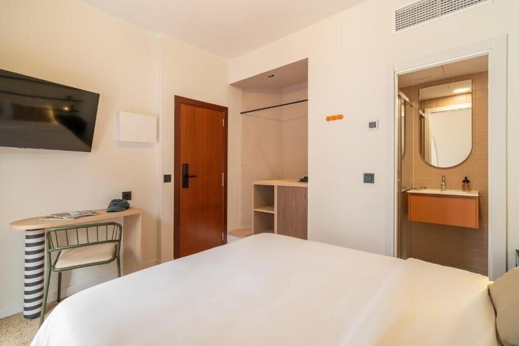 Апартаменты Hotel Robson 2*