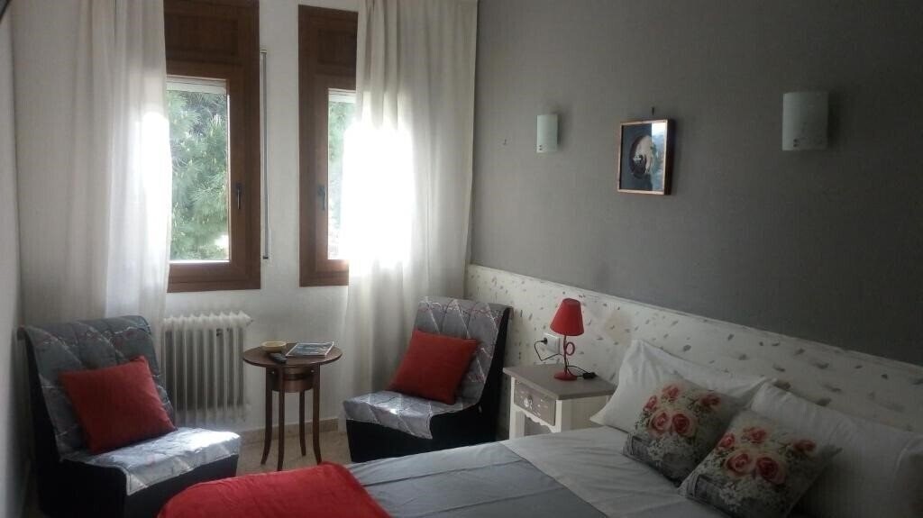 Панорама Los Pinares 2*