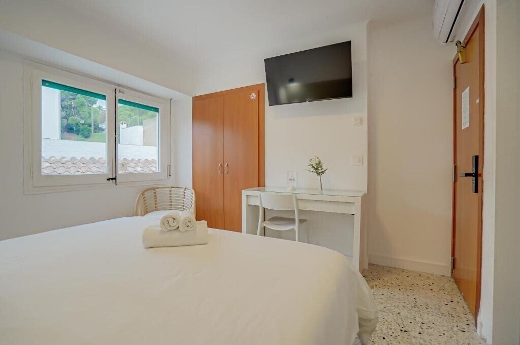 Вид Hotel Y Apartamento Moli De Mar 2*