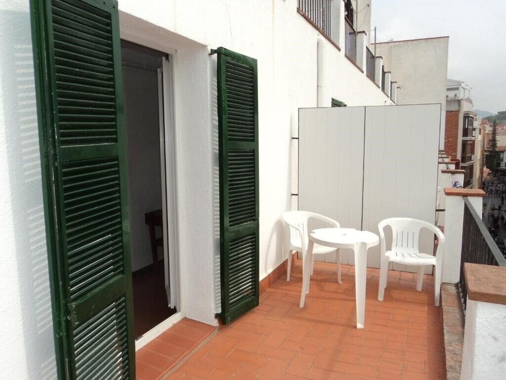 Панорама Caleta 1*