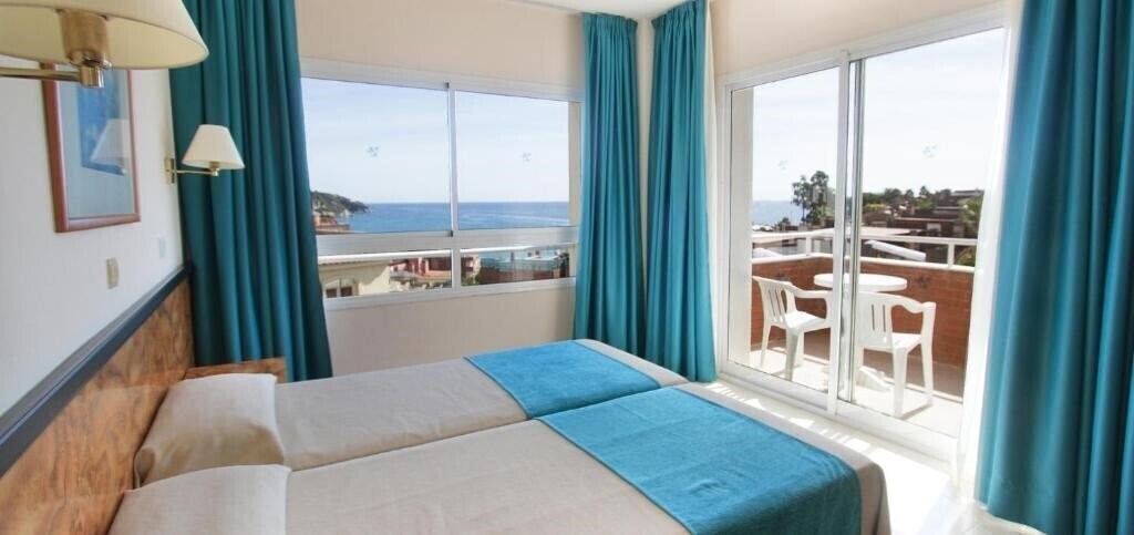 Территория Gran Garbi Mar 4*
