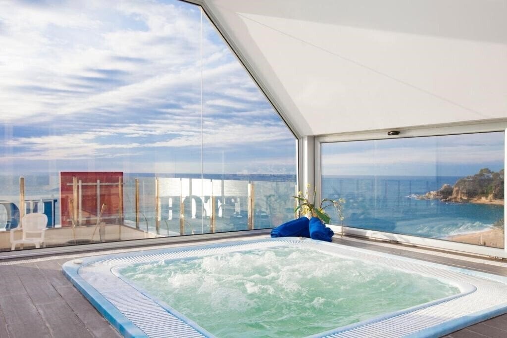 Отель Excelsior 3*