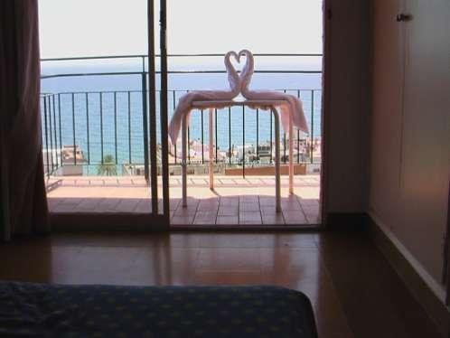 Вид Guitart Capri 3*