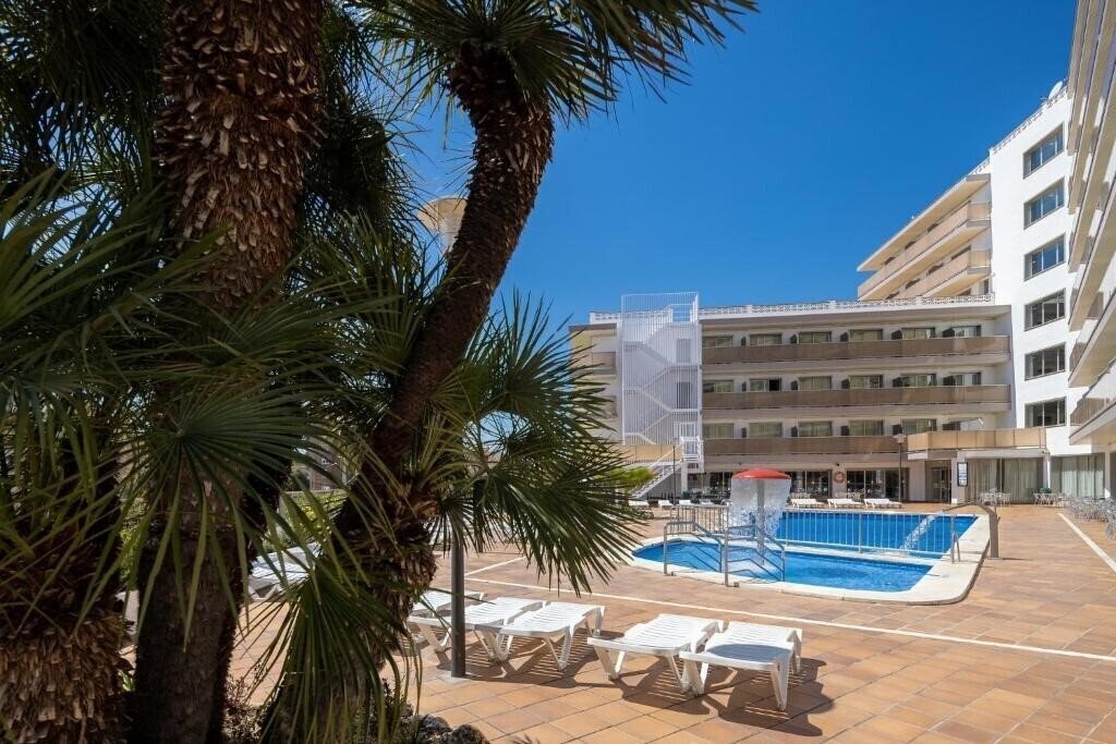 Панорама HTop Royal Star & SPA 4*