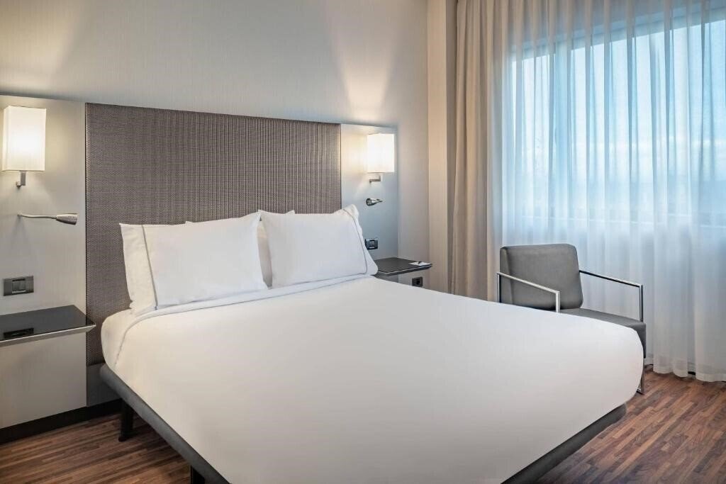 Панорама Ac Hotel San Sebastian De Los Reyes By Marriott 4*