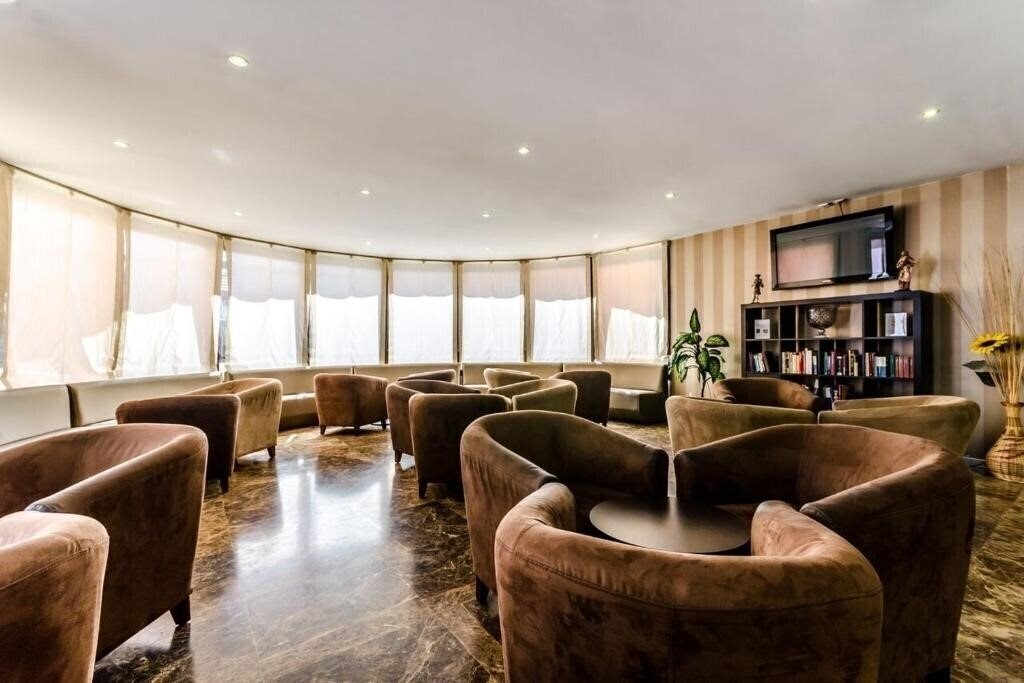 Зображення Alcala Plaza 3*