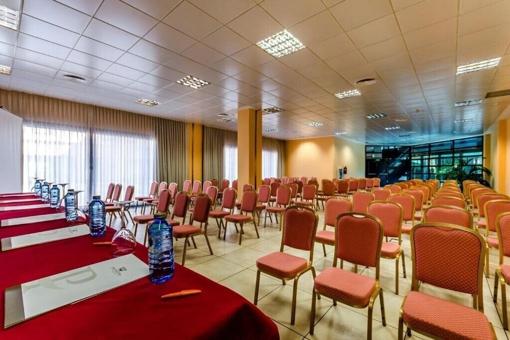 Картинка Alcala Plaza 3*