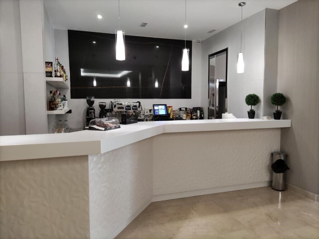 Отель Ciudad De Navalcarnero 3*